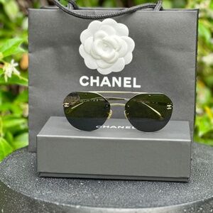 ❤️ RARE Authentic Chanel Gold Grey 4272 Cruise Case Sunglasses Titanium $750